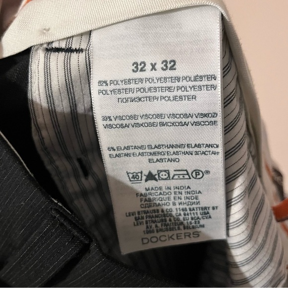 Men’s Dockers 32 x 32 - Picture 4 of 5